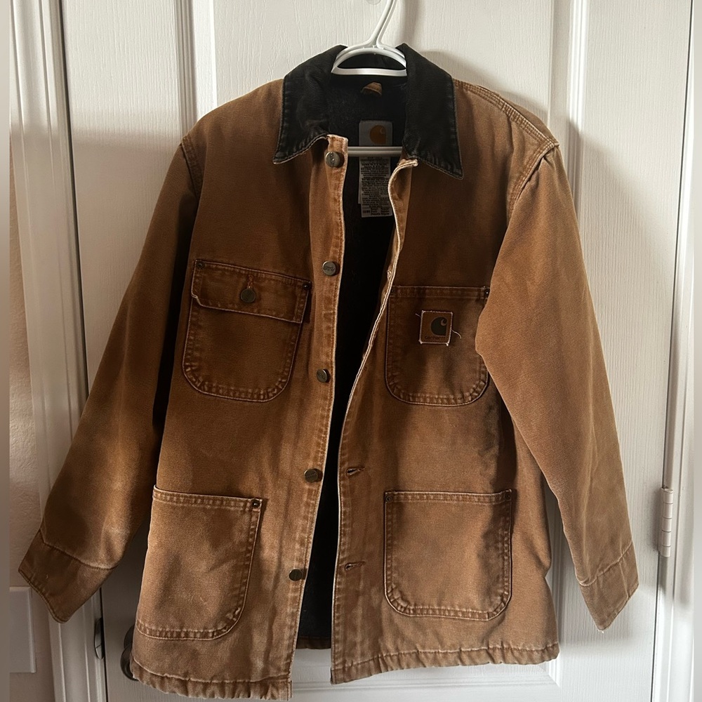 Vintage Carhartt brown duck chore coat w/ a blanket lining and a corduroy collar